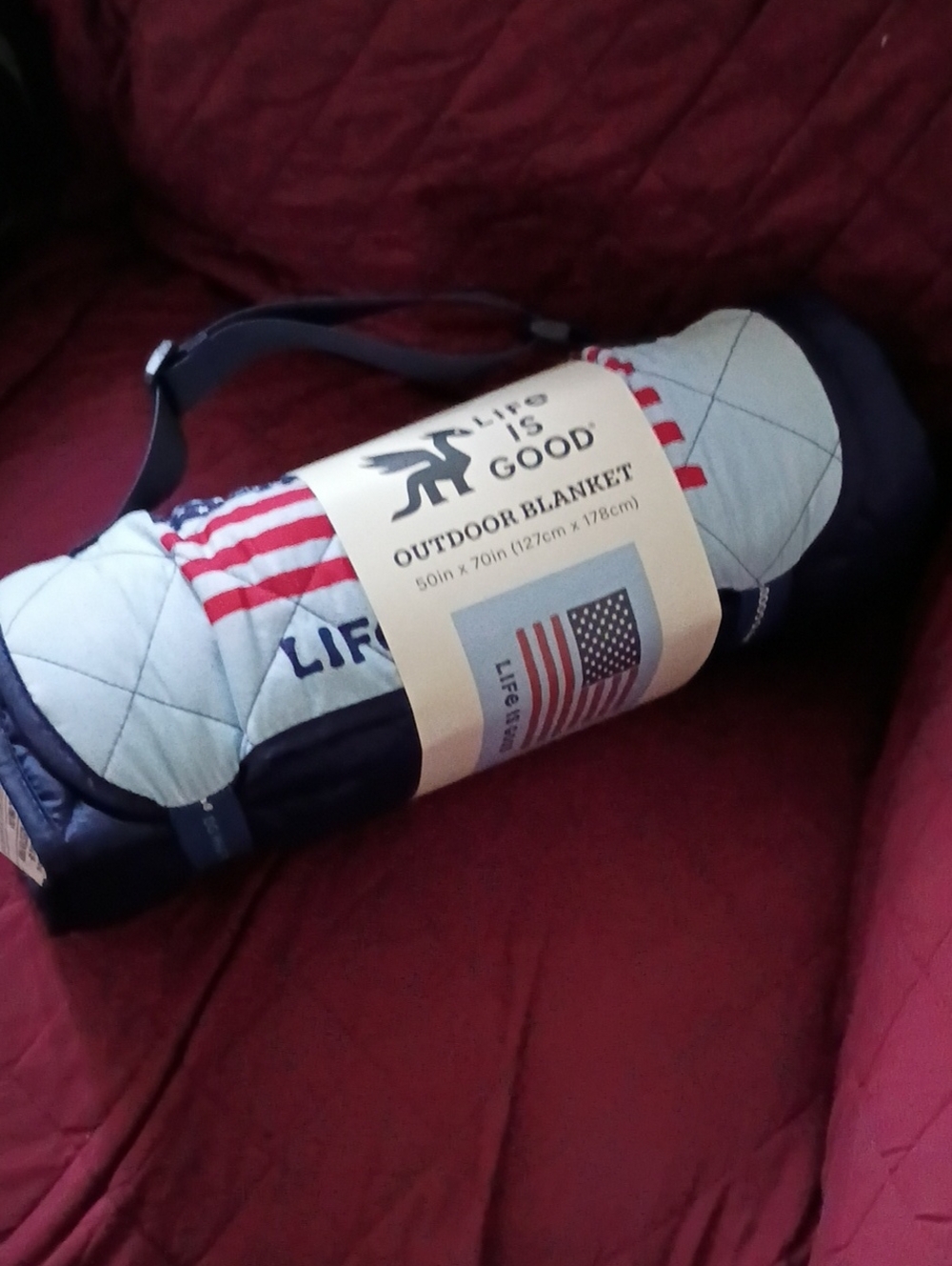Life Is Good Navy & Light Blue Quilted Outdoor Roll Bag with Strap